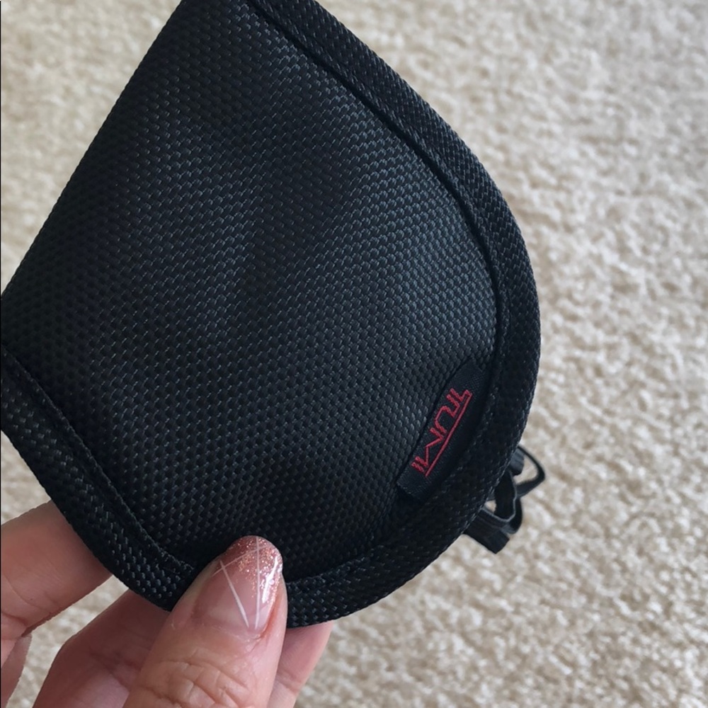 Tumi - Picture 3 of 5